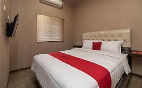 RedDoorz @ Jalan Srikandi Pekanbaru